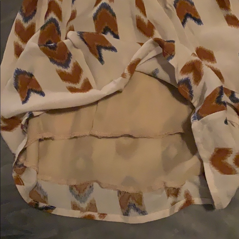 Romper - Picture 2 of 5